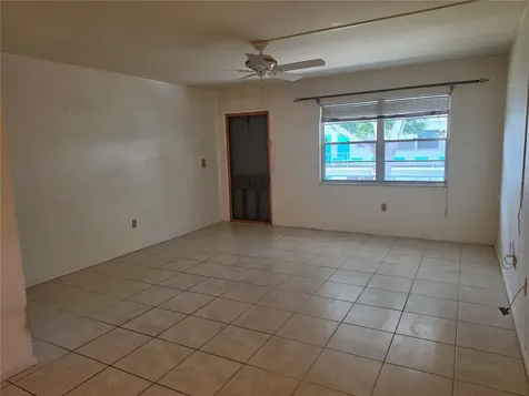 5850 21st Street N St Petersburg FL 33714