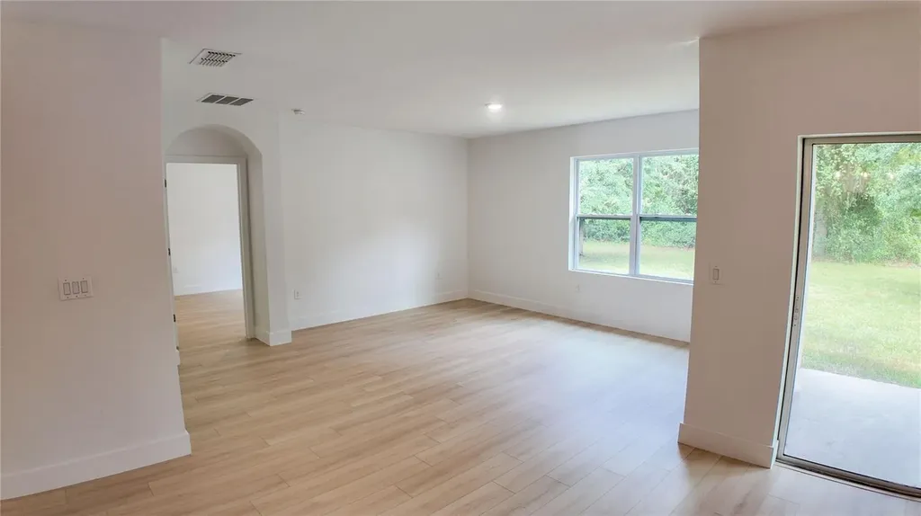 1890 Hickory Bluff Road Kissimmee FL 34744