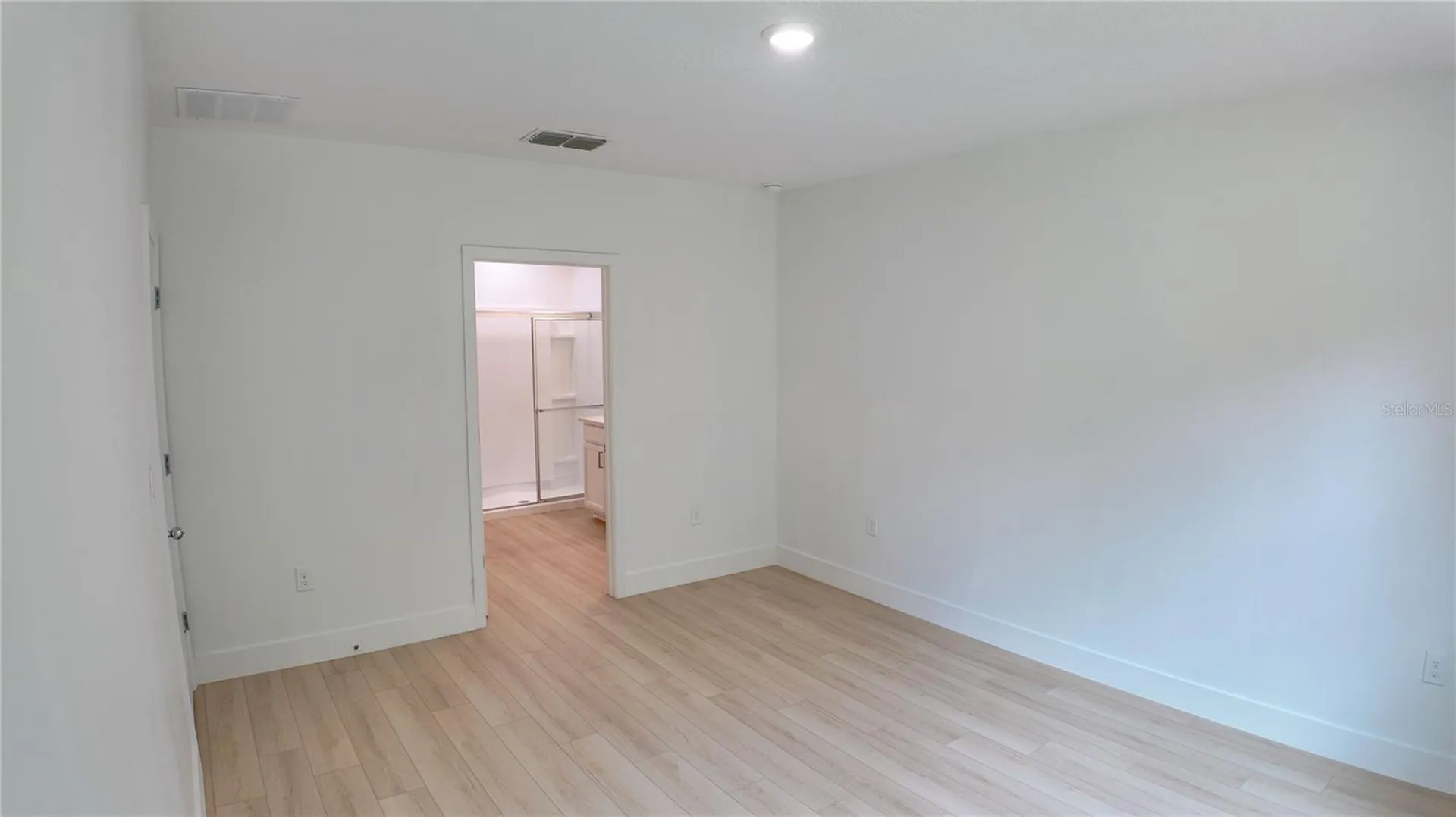 1890 Hickory Bluff Road Kissimmee FL 34744