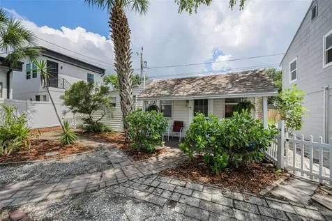 3829 2nd Avenue N St Petersburg FL 33713