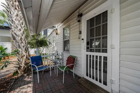3829 2nd Avenue N St Petersburg FL 33713
