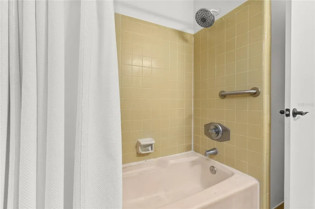 5030 NW 28th Terrace Gainesville FL 32605