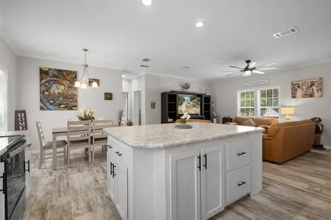 2298 NW 10th Street Bell FL 32619