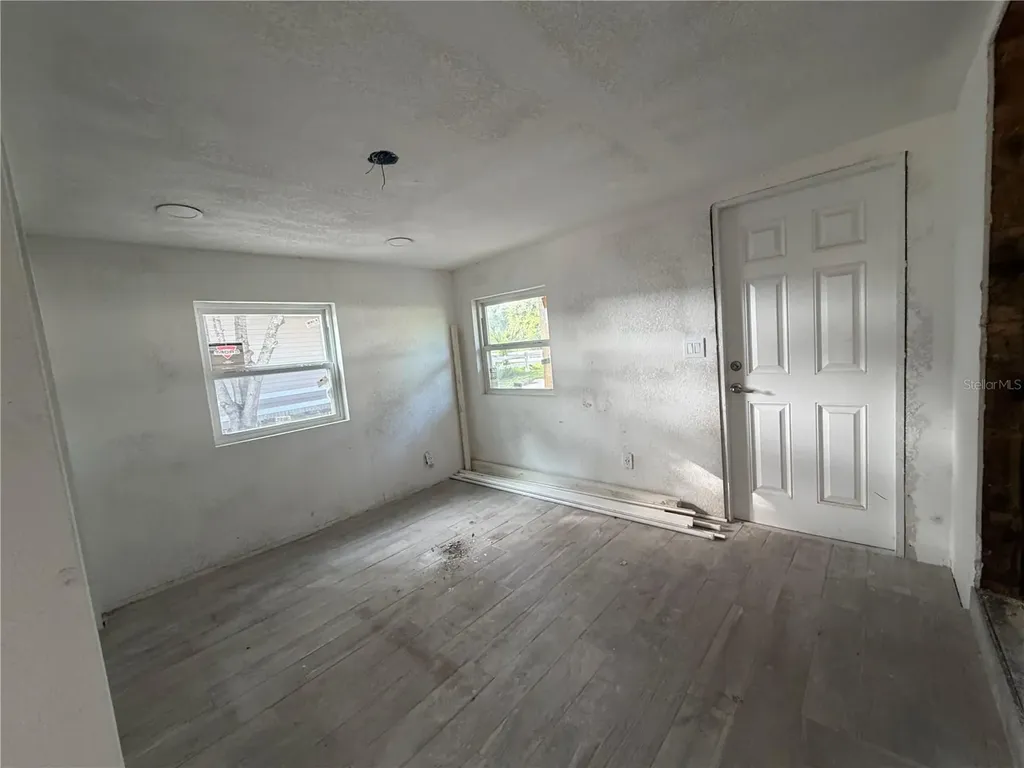 24911 NE 135th Street Fort Mc Coy FL 32134