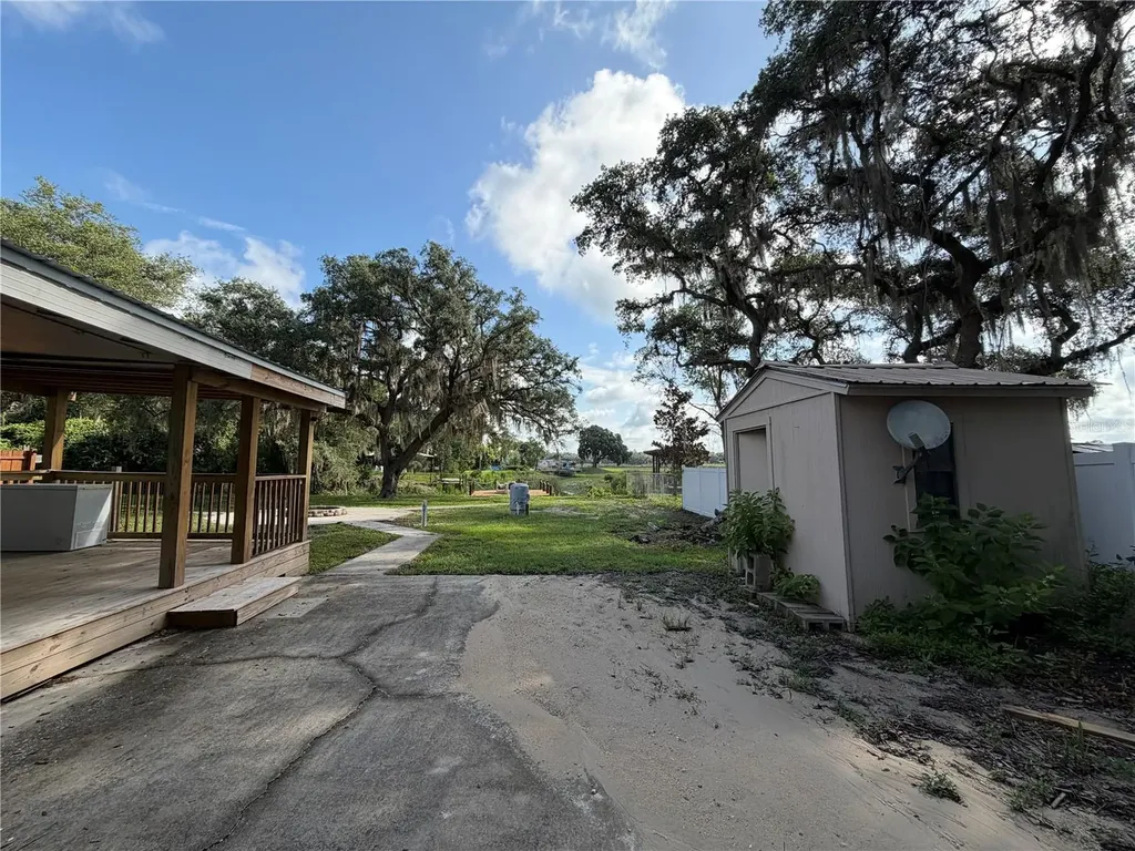 24911 NE 135th Street Fort Mc Coy FL 32134