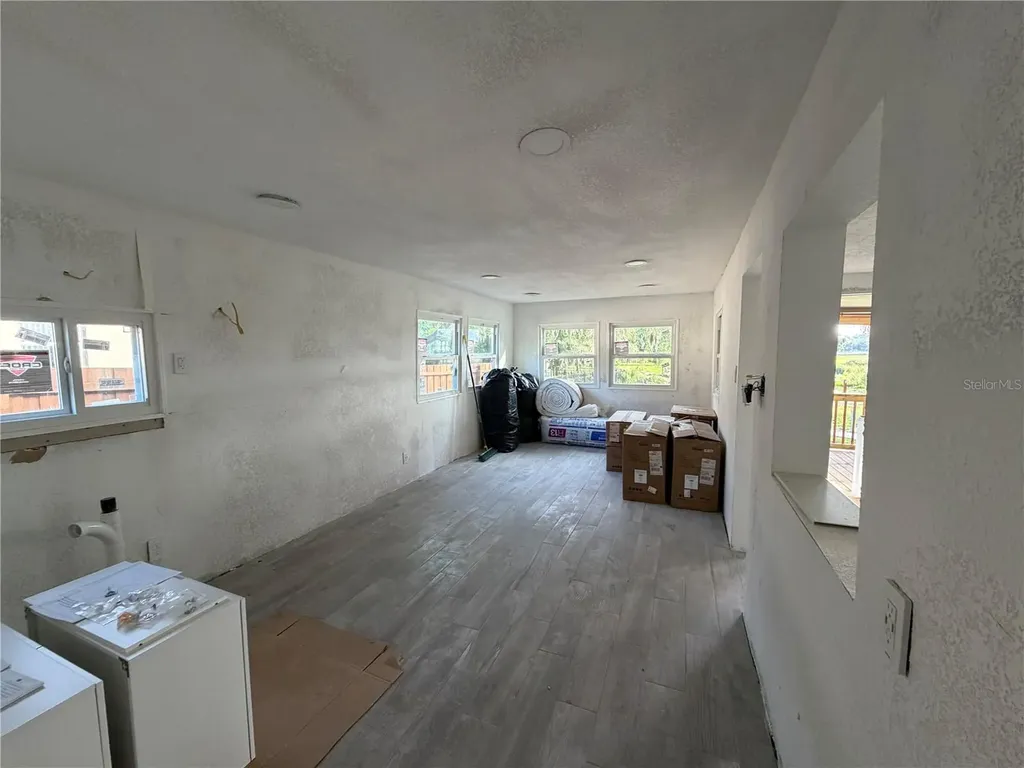 24911 NE 135th Street Fort Mc Coy FL 32134