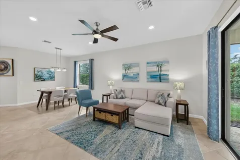 17658 Camden Drive Bradenton FL 34202