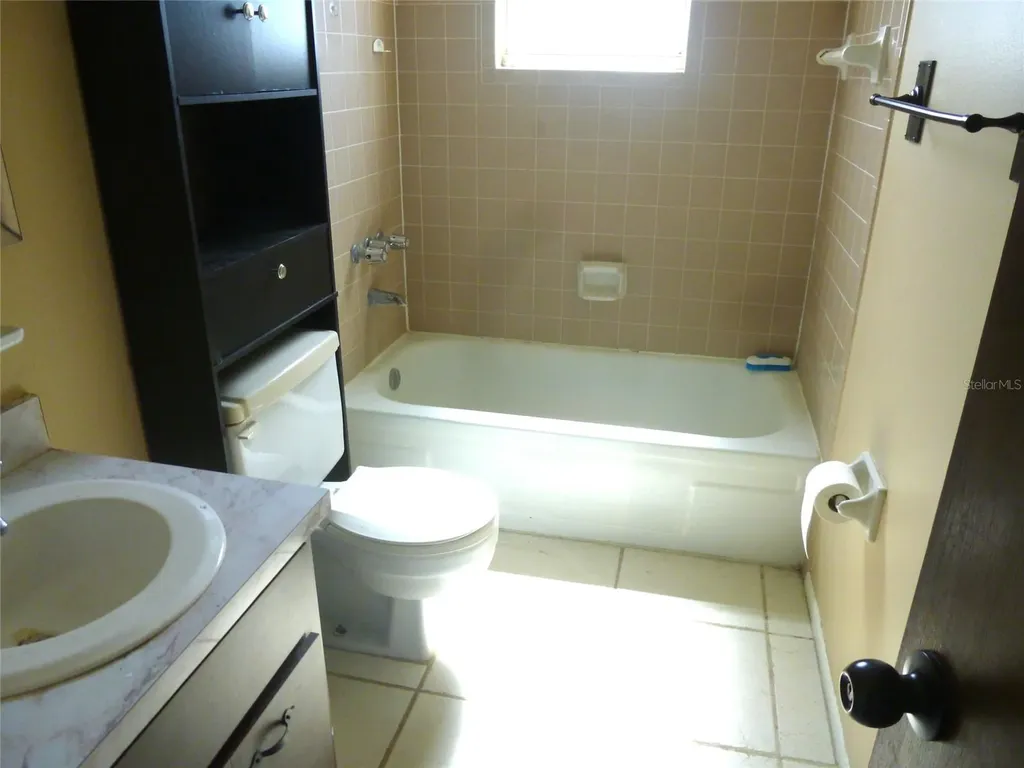 318 Central Avenue Frostproof FL 33843