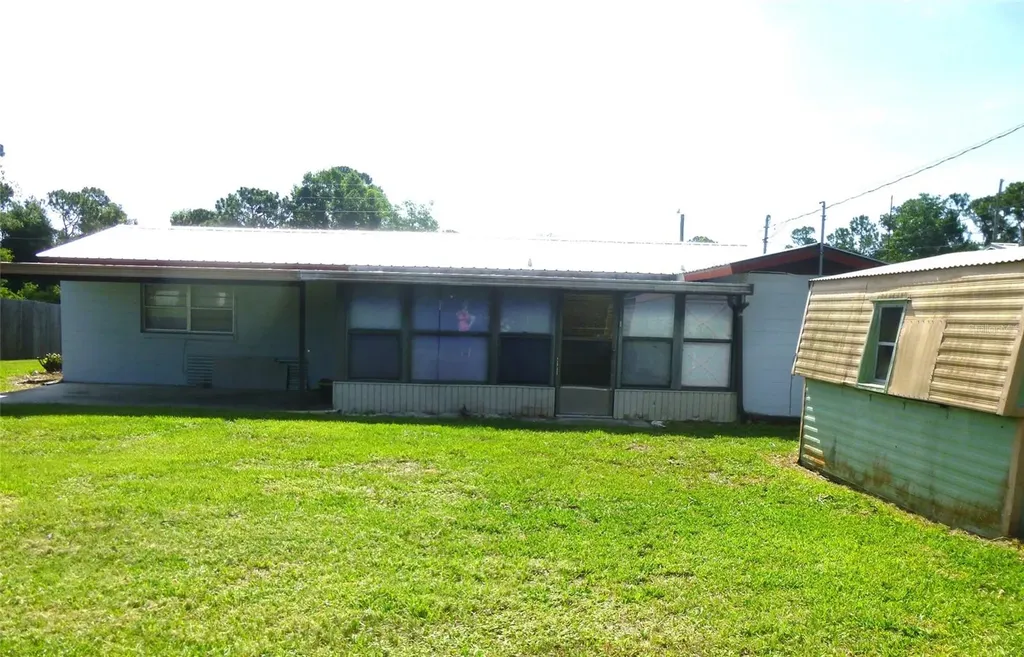 318 Central Avenue Frostproof FL 33843