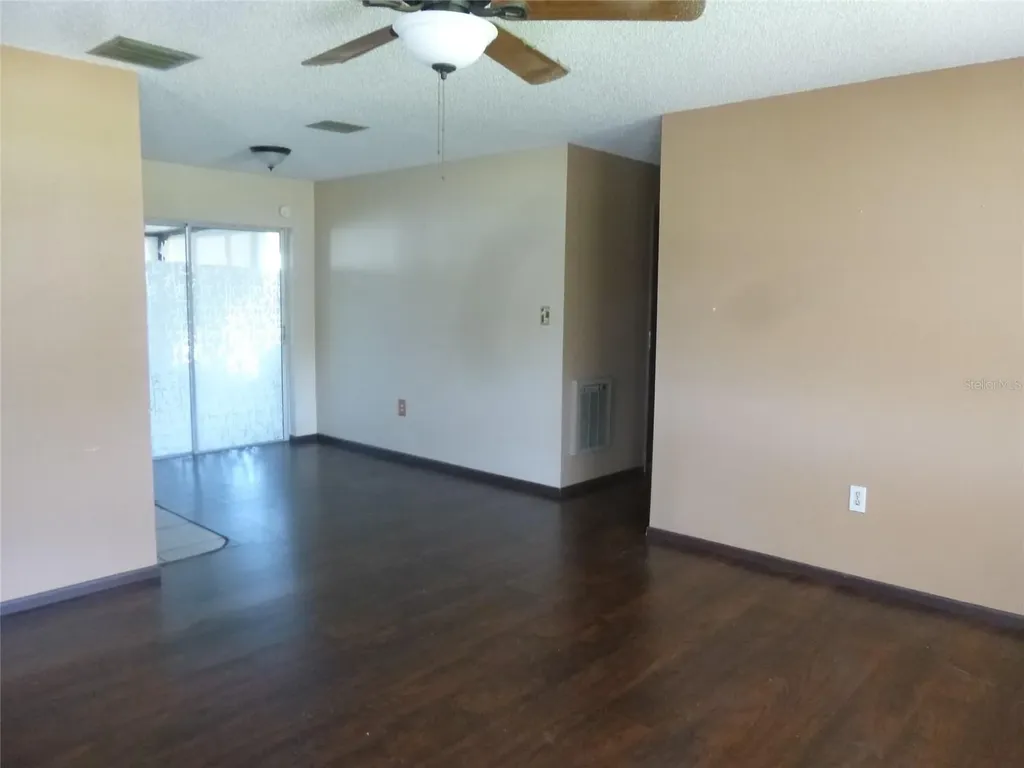 318 Central Avenue Frostproof FL 33843