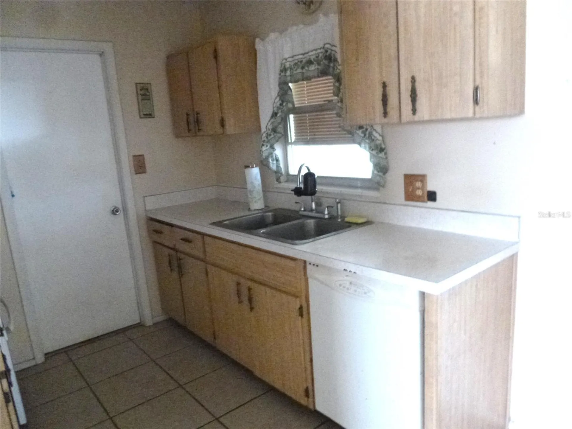 318 Central Avenue Frostproof FL 33843