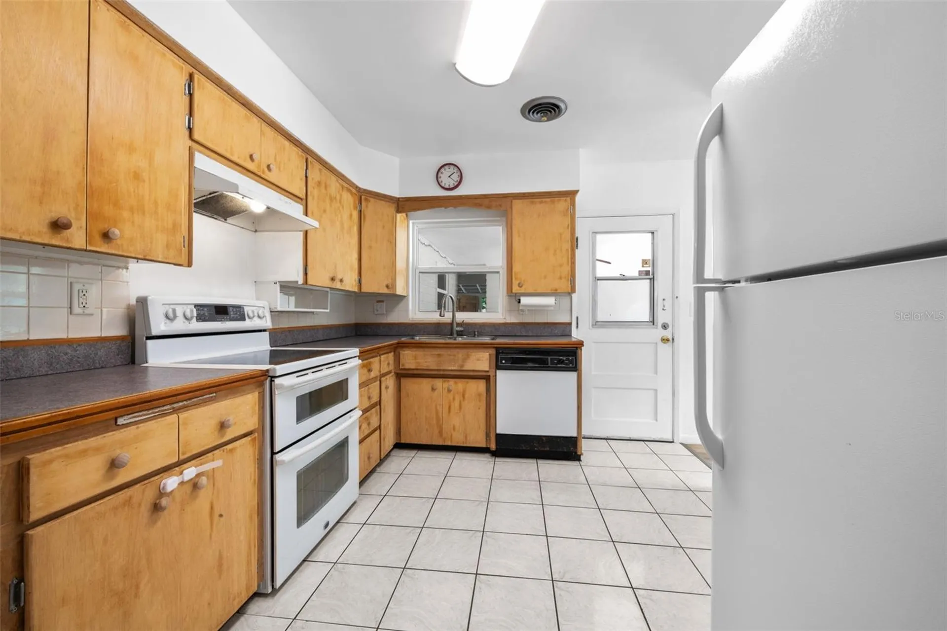 106 N Kentucky Avenue Deland FL 32724