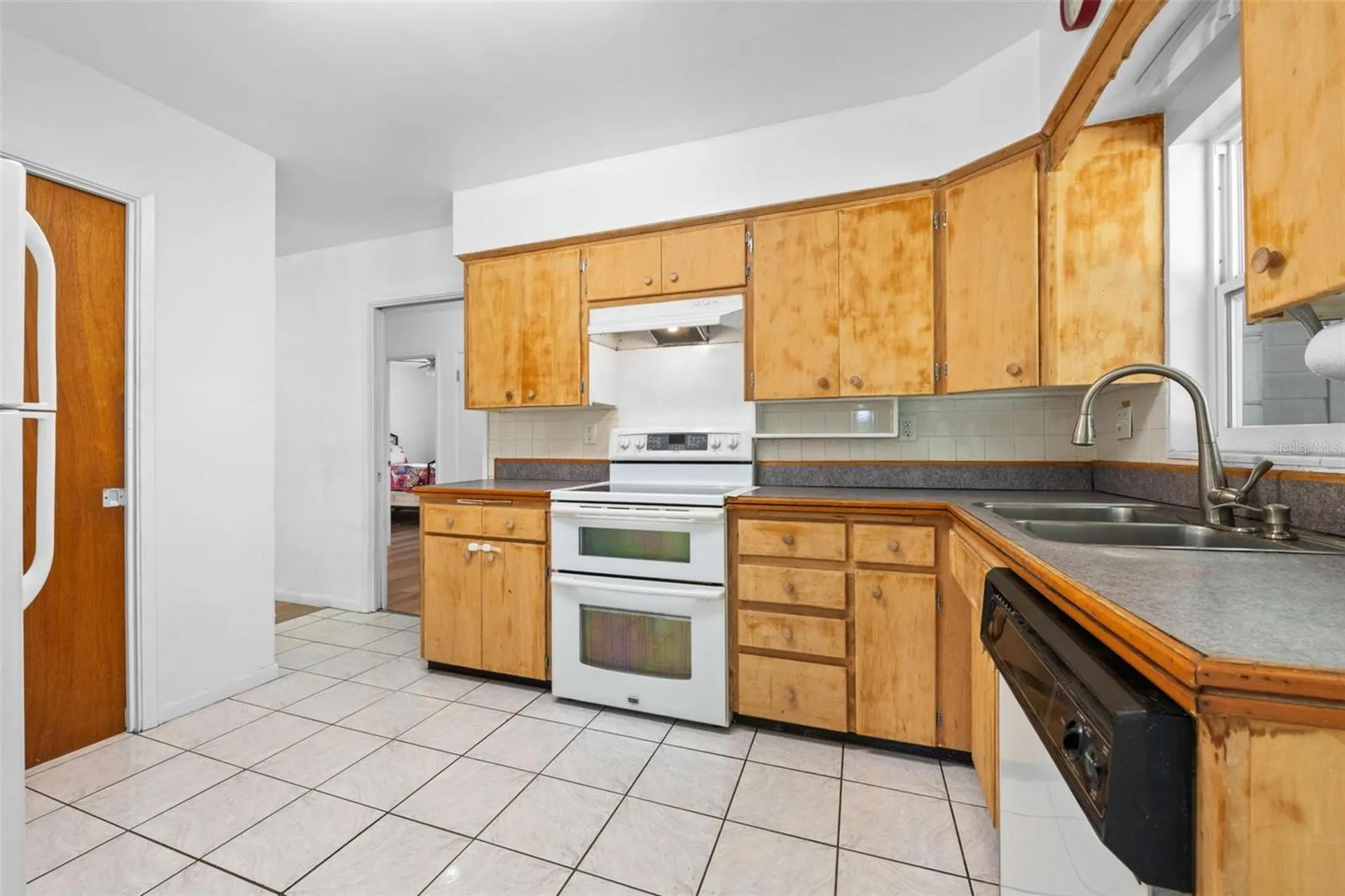 106 N Kentucky Avenue Deland FL 32724
