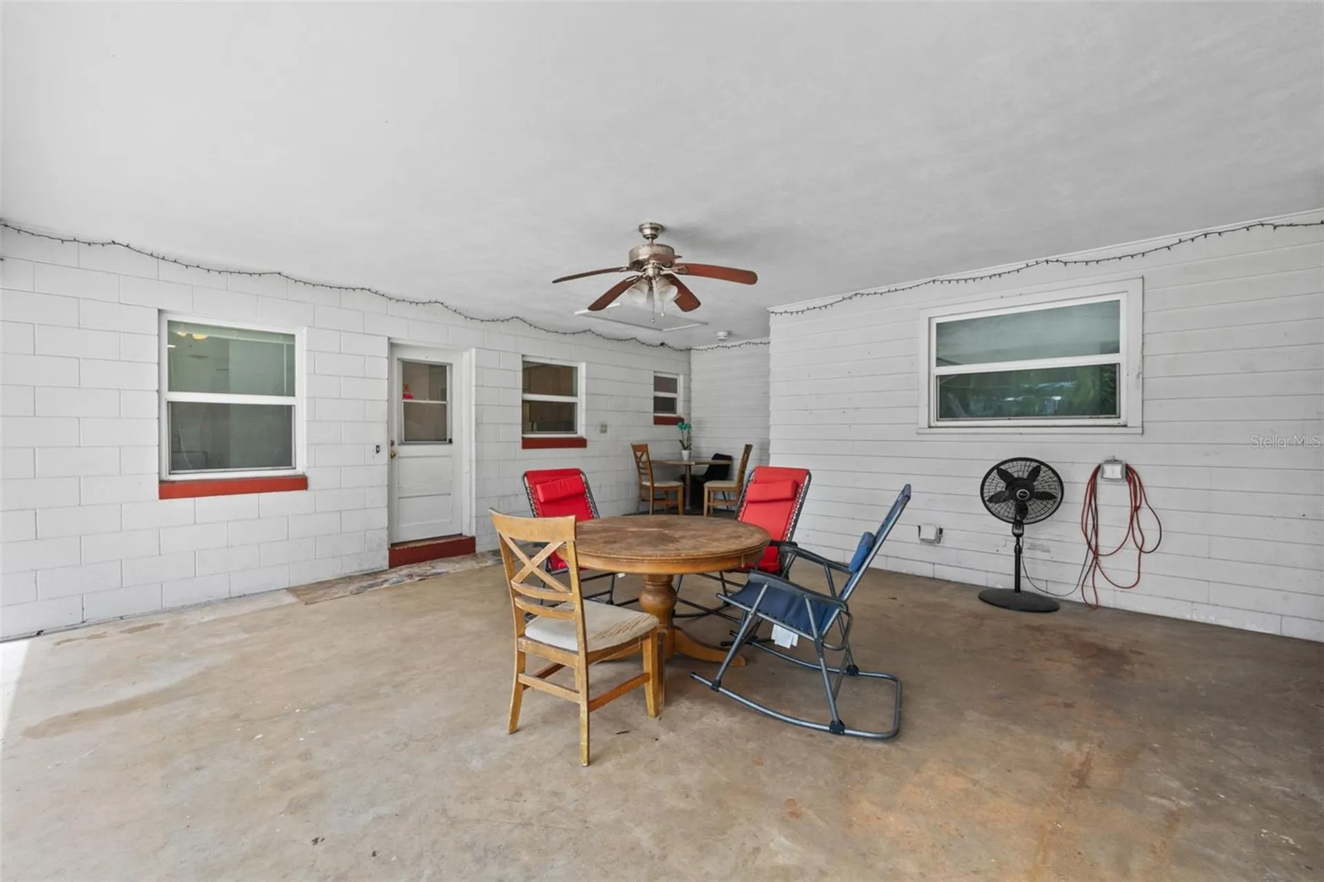 106 N Kentucky Avenue Deland FL 32724