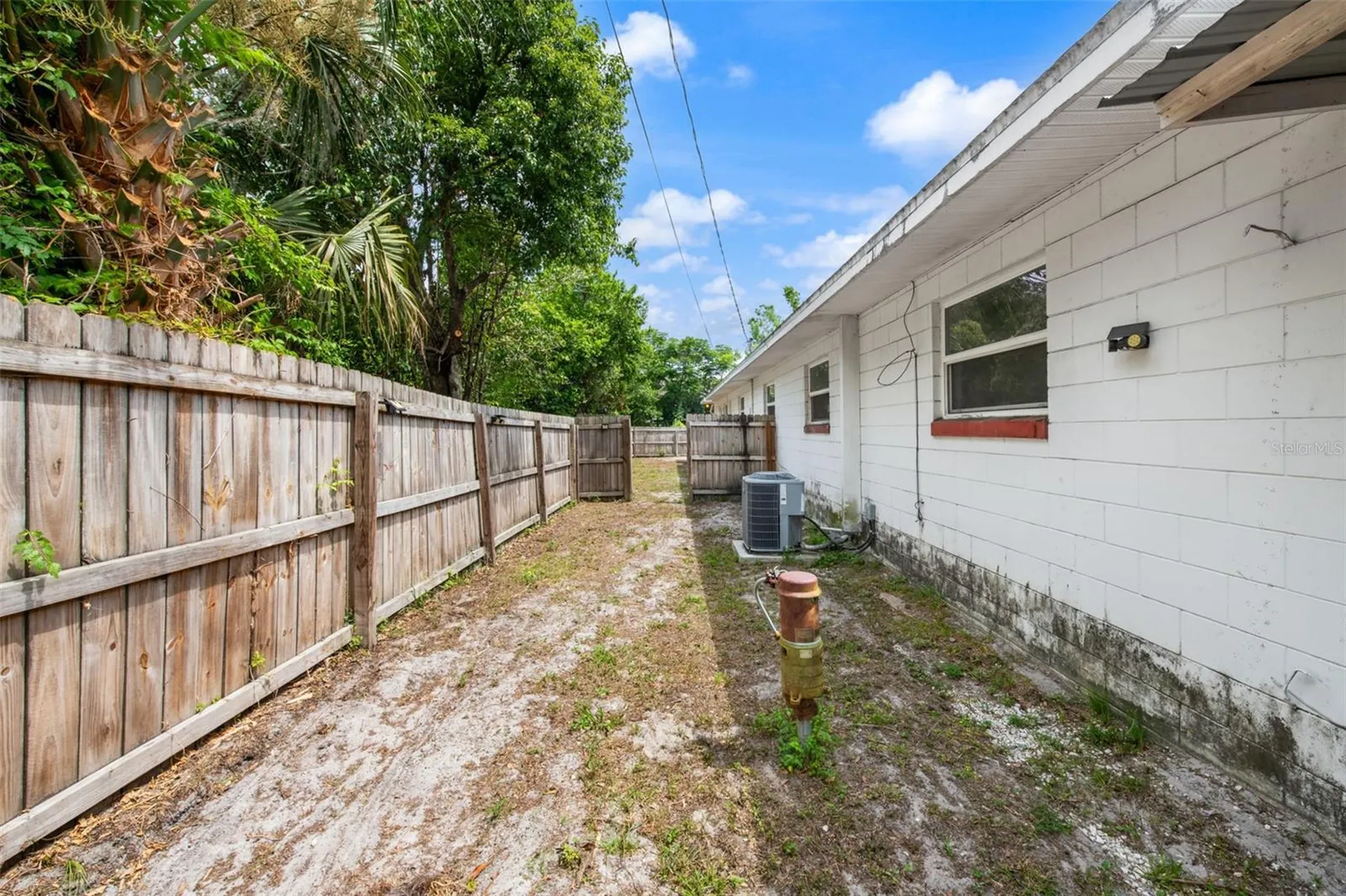 106 N Kentucky Avenue Deland FL 32724