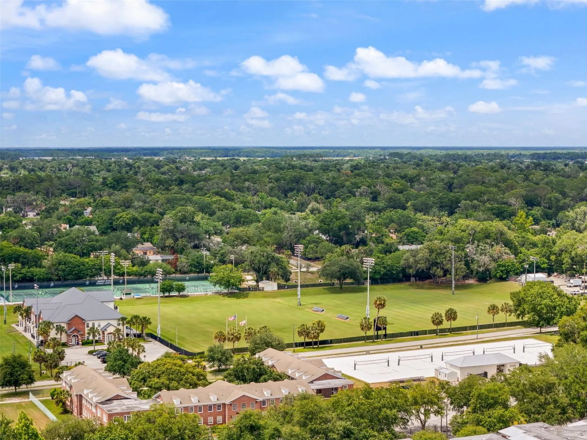106 N Kentucky Avenue Deland FL 32724