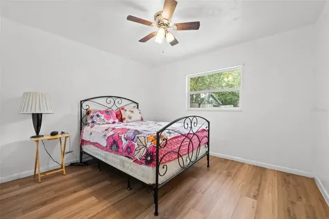 106 N Kentucky Avenue Deland FL 32724