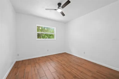 106 N Kentucky Avenue Deland FL 32724