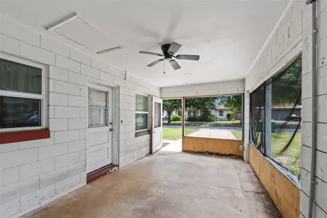 106 N Kentucky Avenue Deland FL 32724