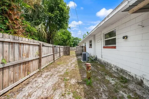 106 N Kentucky Avenue Deland FL 32724