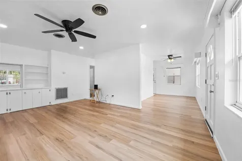 106 N Kentucky Avenue Deland FL 32724