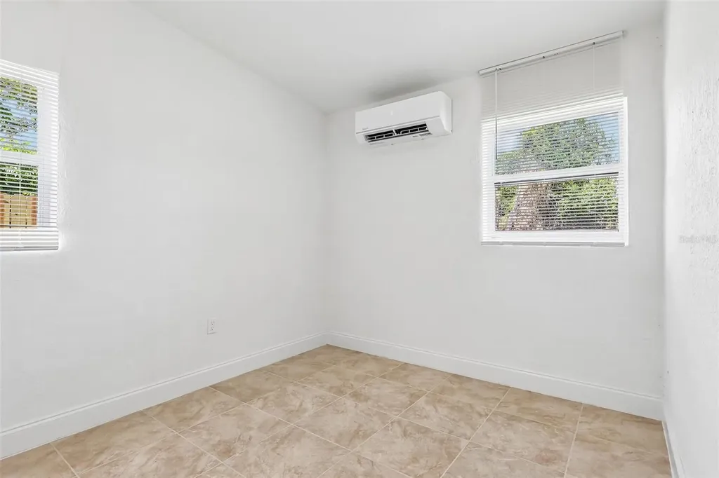 918 Ferndell Road Orlando FL 32808