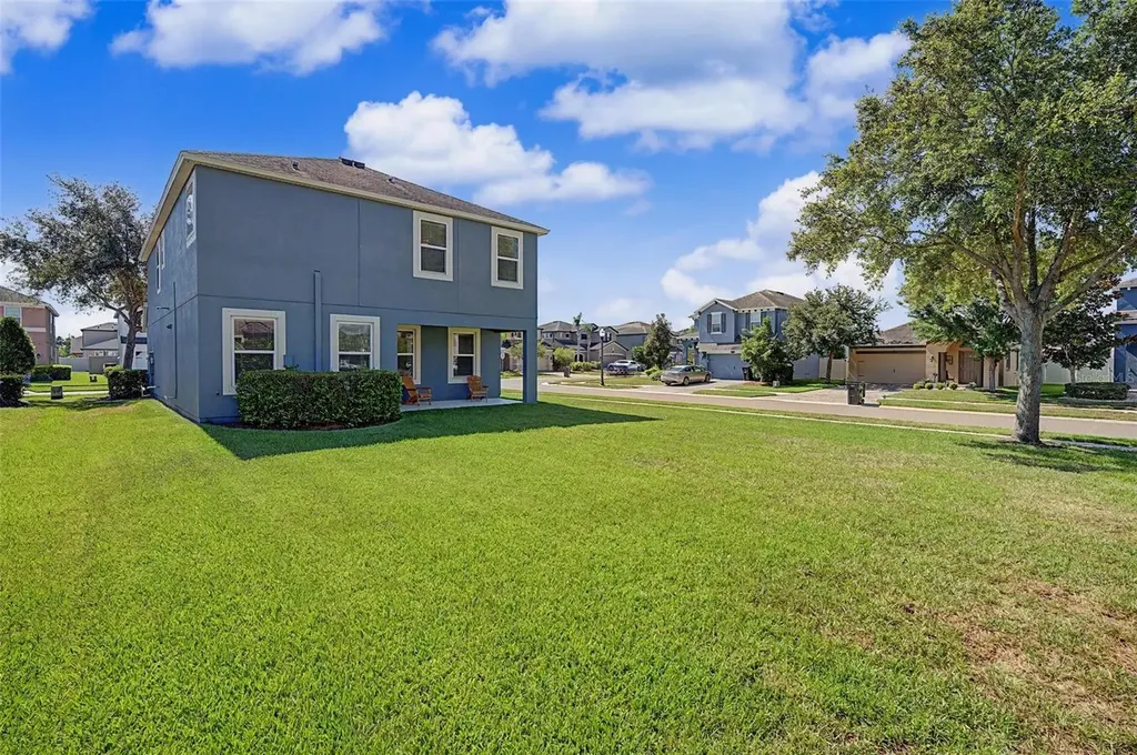 1735 Oak Hammock Court Lutz FL 33558