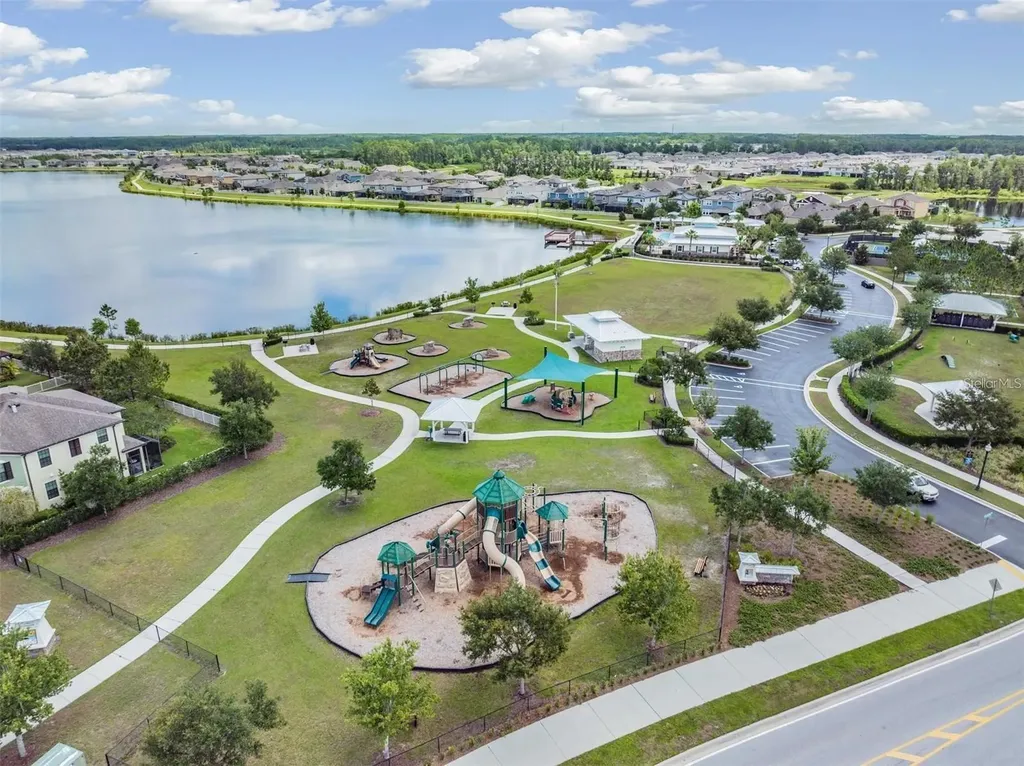 1735 Oak Hammock Court Lutz FL 33558