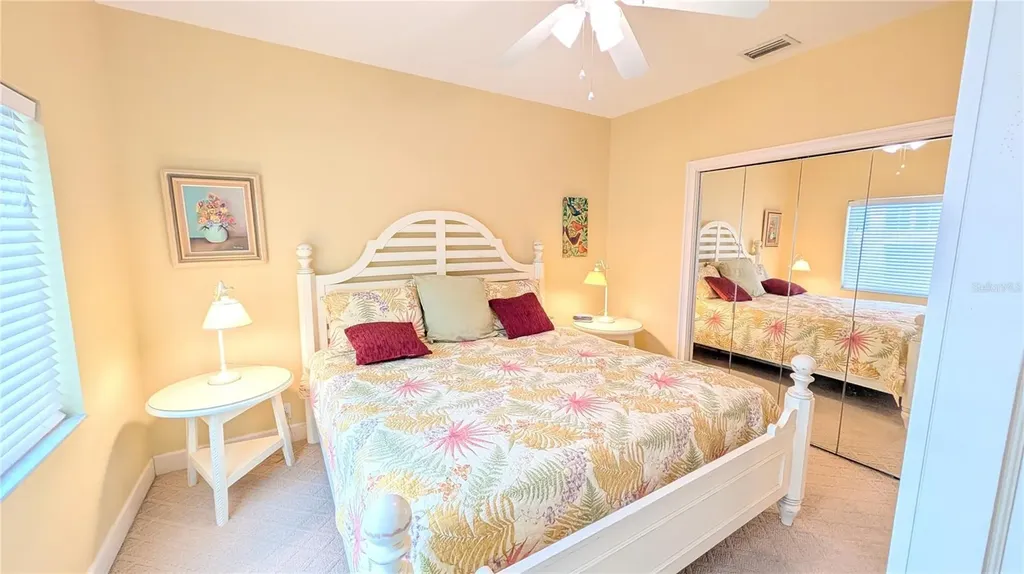 4709 Dolphin Cay Lane St Petersburg FL 33711