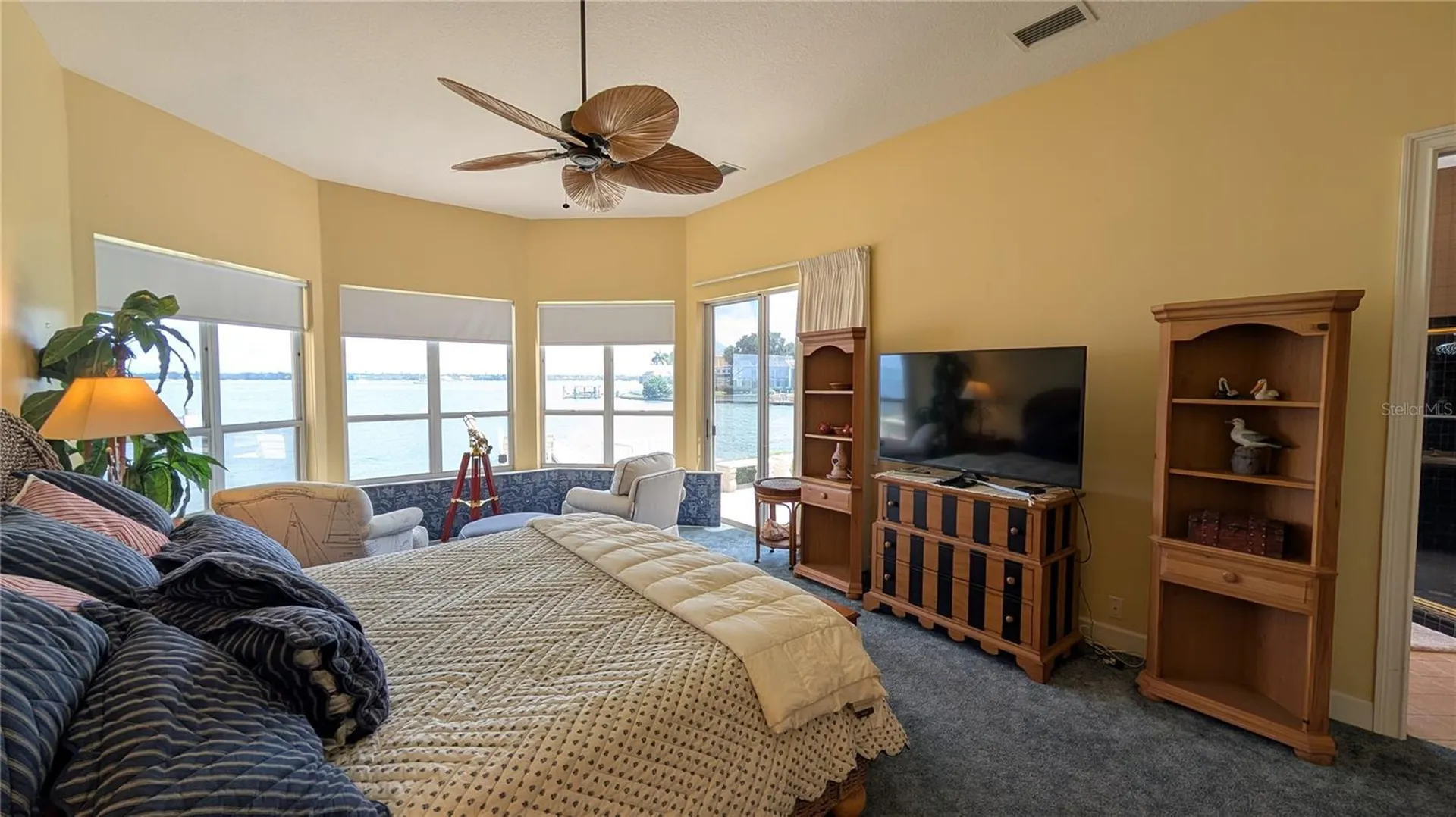 4709 Dolphin Cay Lane St Petersburg FL 33711