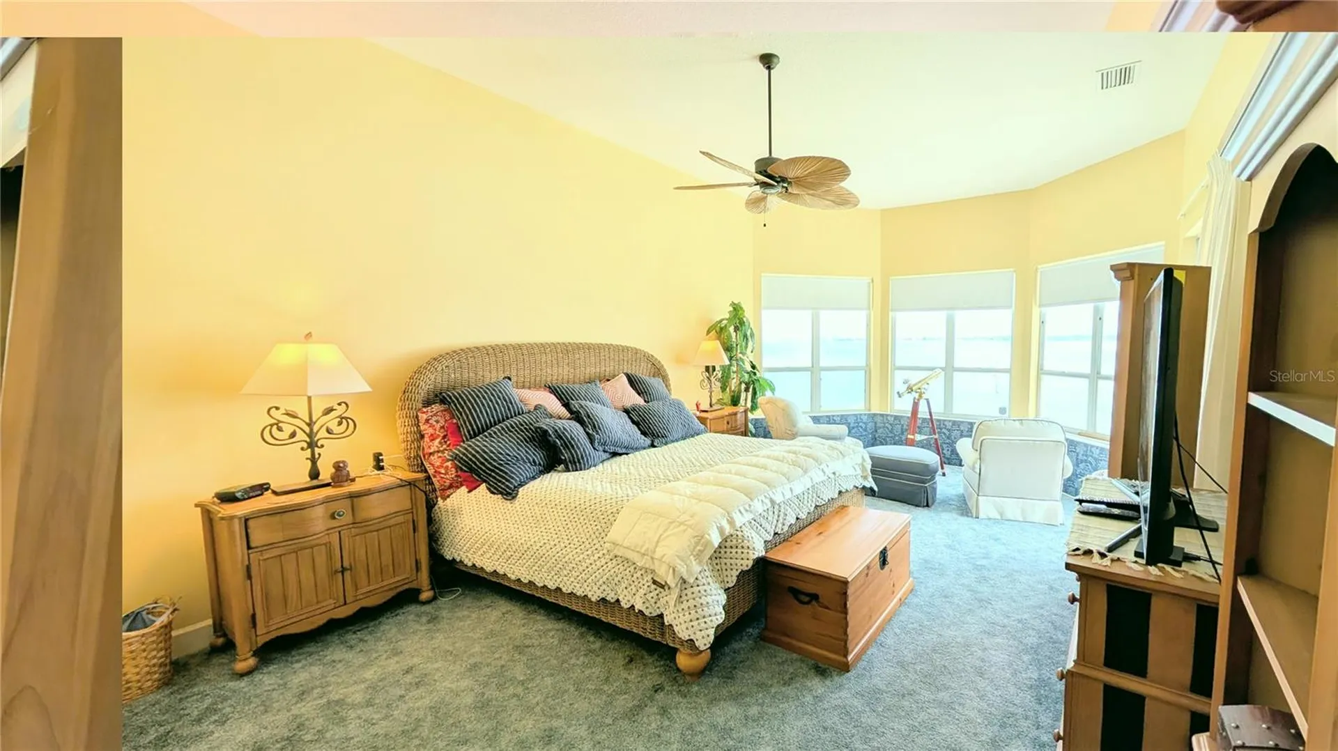 4709 Dolphin Cay Lane St Petersburg FL 33711