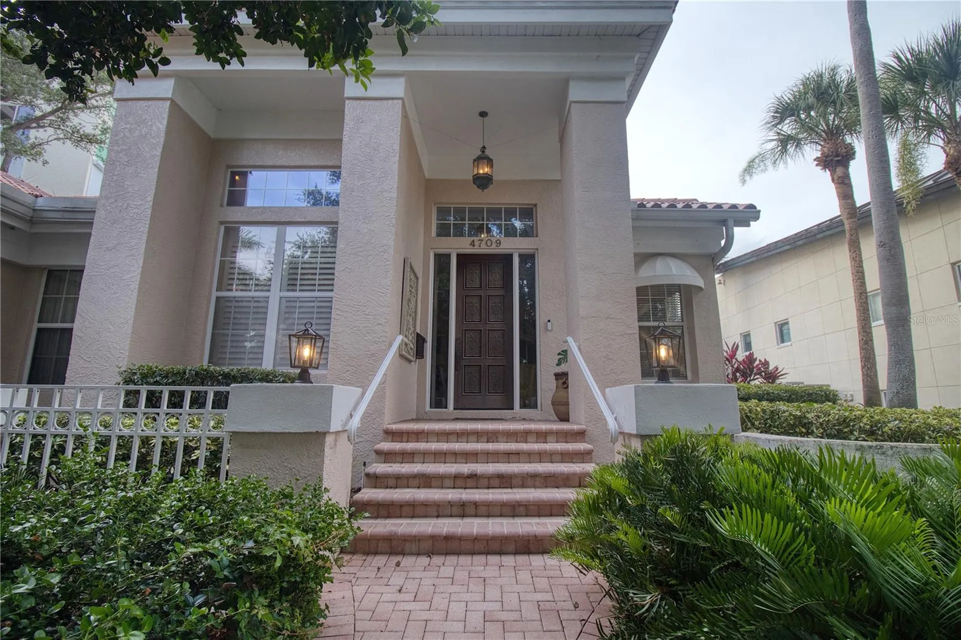 4709 Dolphin Cay Lane St Petersburg FL 33711