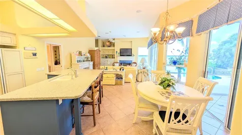 4709 Dolphin Cay Lane St Petersburg FL 33711