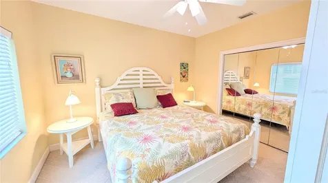 4709 Dolphin Cay Lane St Petersburg FL 33711