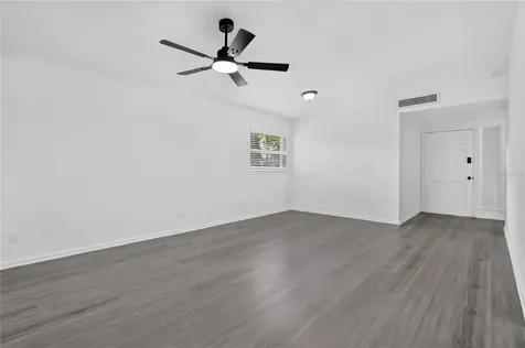 1303 NE Stately Oaks Drive NW Winter Haven FL 33881