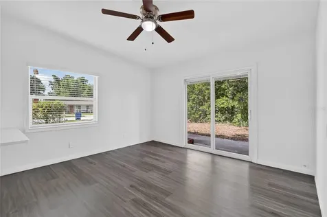 1303 NE Stately Oaks Drive NW Winter Haven FL 33881