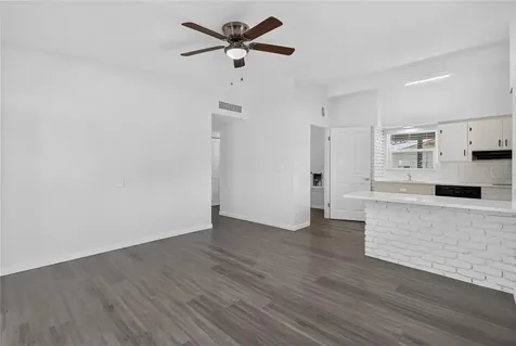 1303 NE Stately Oaks Drive NW Winter Haven FL 33881