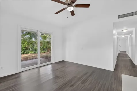 1303 NE Stately Oaks Drive NW Winter Haven FL 33881