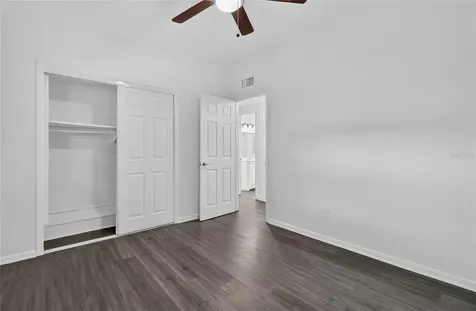 1303 NE Stately Oaks Drive NW Winter Haven FL 33881