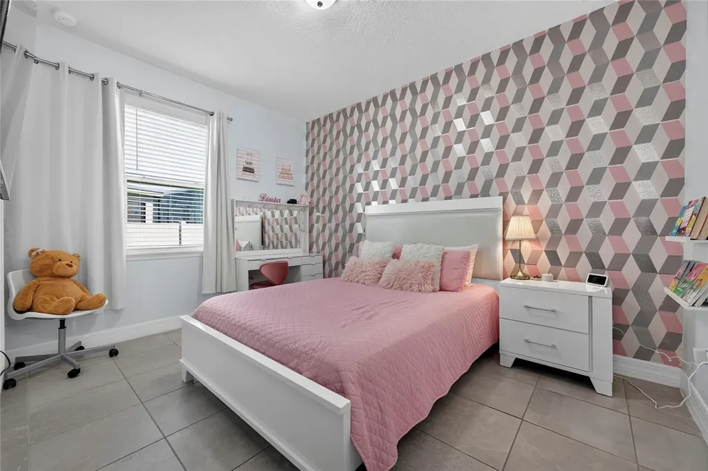 2608 Nouveau Way Kissimmee FL 34741