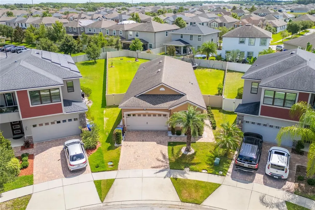 2608 Nouveau Way Kissimmee FL 34741