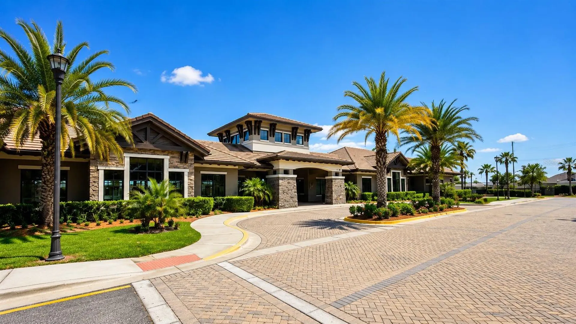 2608 Nouveau Way Kissimmee FL 34741
