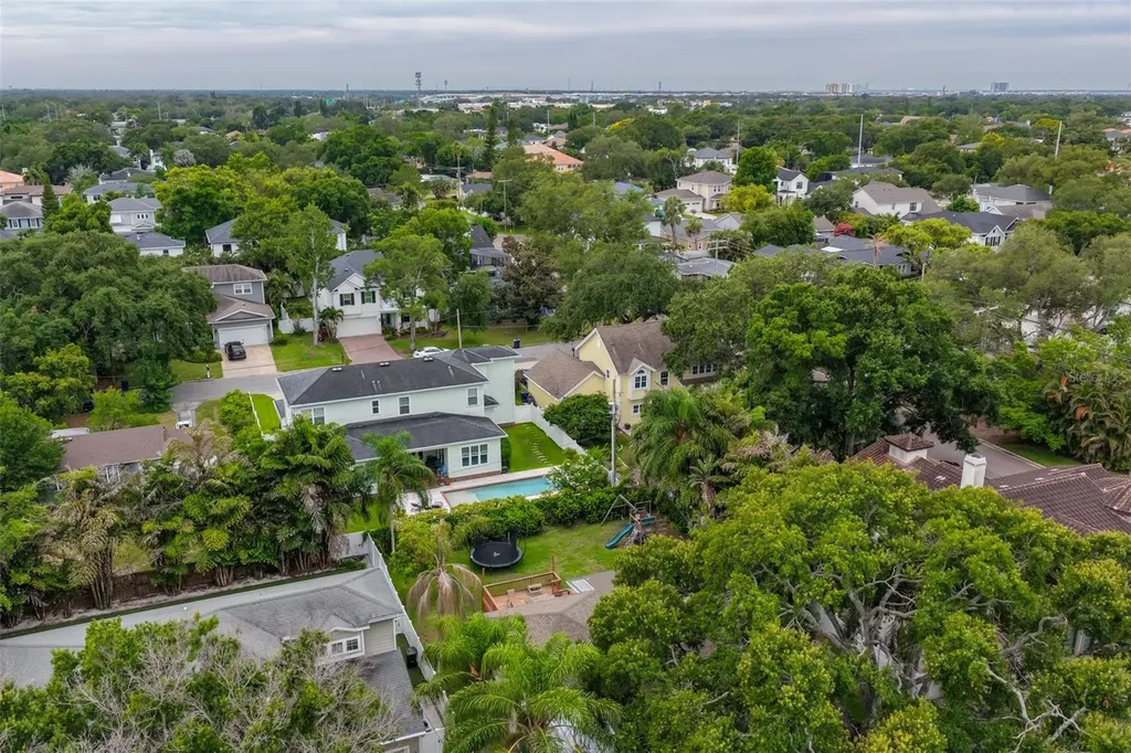 3414 W San Luis Street Tampa FL 33629