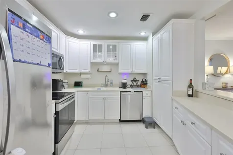 3414 W San Luis Street Tampa FL 33629