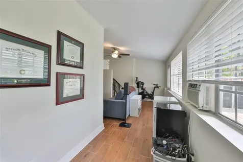 3414 W San Luis Street Tampa FL 33629