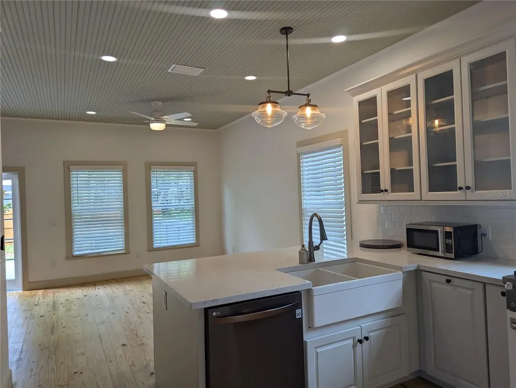 720 NW 3rd Street Gainesville FL 32601