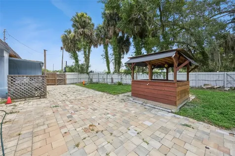 3640 Sanford Avenue Sanford FL 32773
