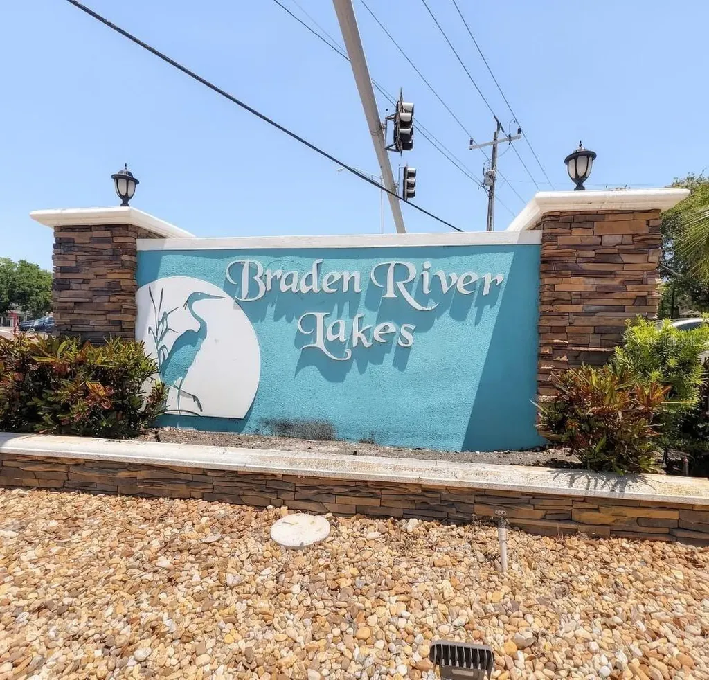907 50th Street E Bradenton FL 34208
