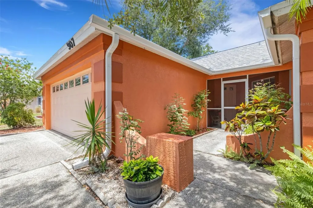907 50th Street E Bradenton FL 34208