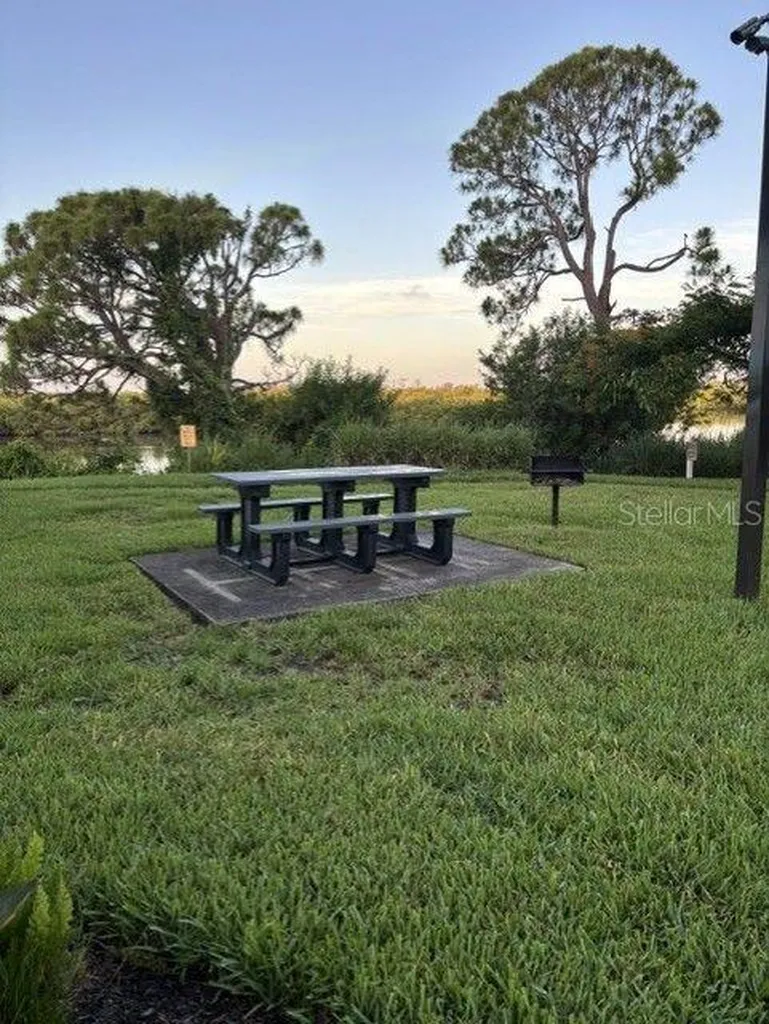 907 50th Street E Bradenton FL 34208